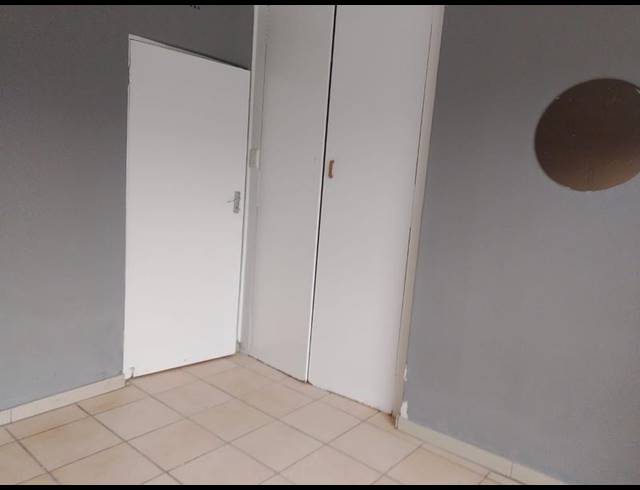 3 BEDROOM PROPERTY TO RENT IN MAYBERRY PARK